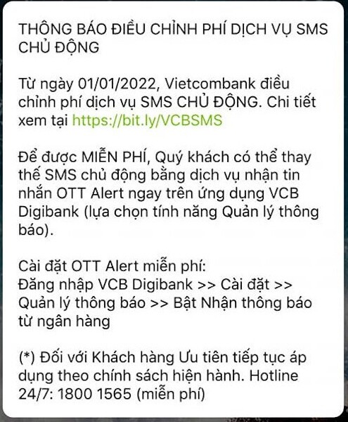 Tăng phí SMS Banking: Ai thiệt, ai lợi?