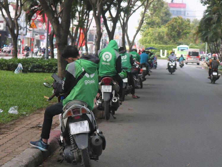 Hành khách giảm, gia xăng tăng cao - doanh nghiệp vận tải lao đao