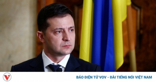 Tổng thống Zelensky: Quân đội Ukraine sẽ không hạ vũ khí
