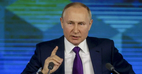 Tổng thống Putin lên tiếng sau 3 ngày chiến sự căng thẳng tại Ukraine