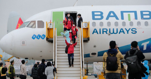 Xây dựng chuyến bay đưa công dân Việt tại Ukraine về nước