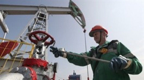 Bất chấp đà tăng của giá dầu, OPEC+ vẫn giữ nguyên mức tăng sản lượng