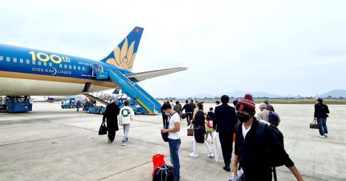 Vietnam Airlines đề nghị ‘gỡ’ thủ tục đưa người Việt tại Ukraine về nước
