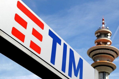 Telecom Italia lỗ gần 9 tỉ euro