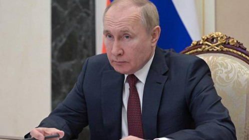 Ông Putin cảnh báo “nóng” về việc áp đặt lệnh cấm bay tại Ukraine