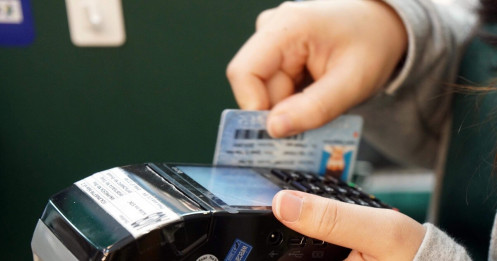 Visa và Mastercard dự kiến tăng phí thẻ