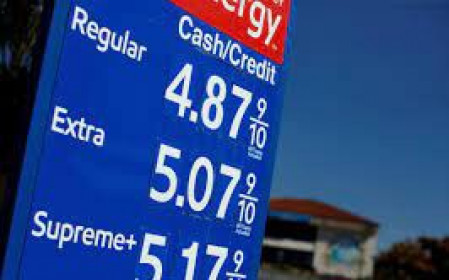 Giá xăng của Mỹ phá kỷ lục 14 năm, chuyên gia Mỹ dự báo giá xăng có thể tăng thêm 10%