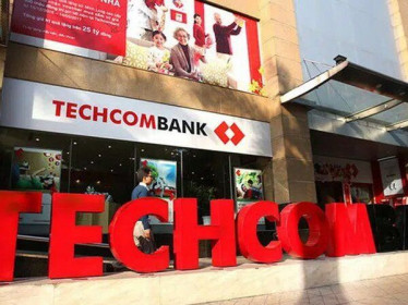 Dòng vốn rẻ thúc đẩy tham vọng địa ốc của nhóm chủ Techcombank