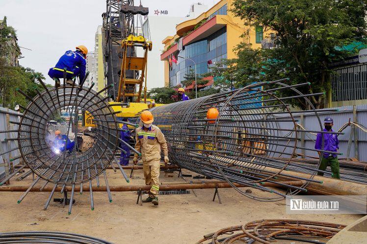 Sắt thép, xi măng... rủ nhau tăng giá: Nhà thầu than càng làm càng lỗ