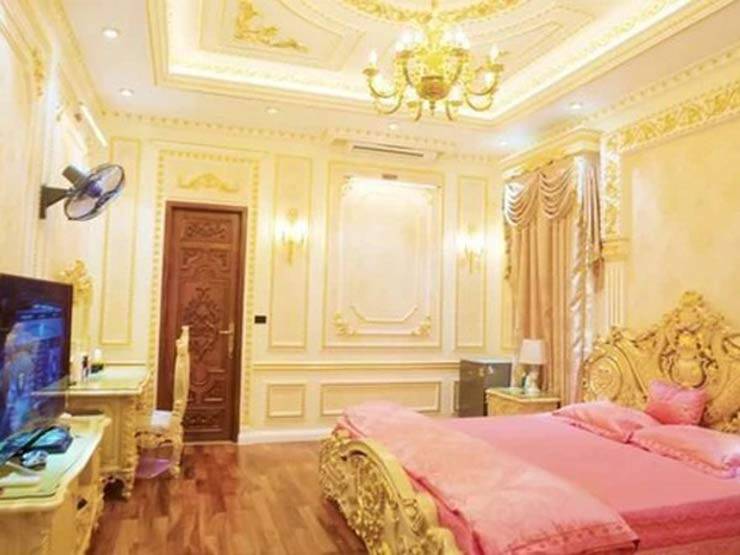 Choáng ngợp lâu đài "khủng" 100 tỷ của đại gia Thanh Hóa, cực kỳ lộng lẫy và hoành tráng