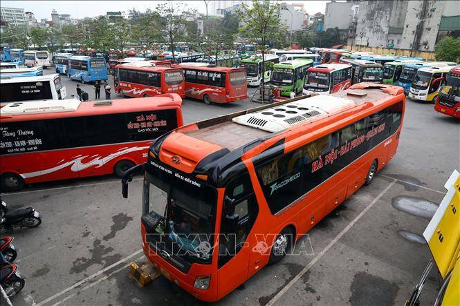 Hà Nội: Doanh nghiệp vận tải khó khăn do giá xăng liên tục tăng