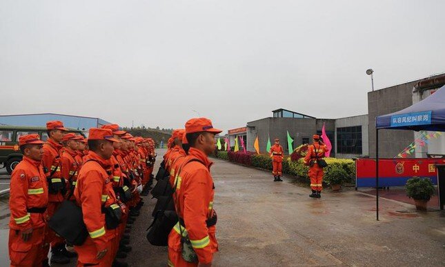 Rơi máy bay chở khách ở Trung Quốc: Chủ tịch Tập Cận Bình chỉ đạo dốc toàn lực cứu hộ