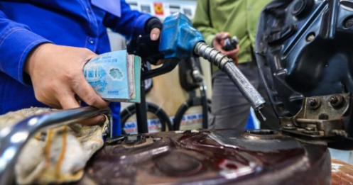 Nghị quyết mới về mức thuế bảo vệ môi trường đối với xăng, dầu chính thức có hiệu lực từ 1/4