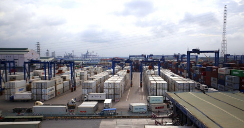 TP.HCM chính thức thu phí hạ tầng cảng biển từ 1.4, dự thu ngân sách 16.000 tỉ