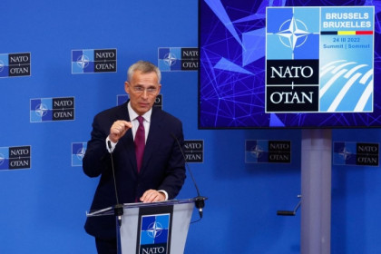 NATO hỗ trợ nhiều hơn cho Ukraine nhưng từ chối áp đặt vùng cấm bay