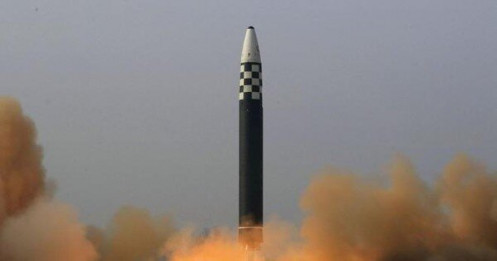 Bất thường vụ phóng tên lửa Triều Tiên