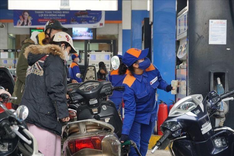 Giá xăng dầu thế giới và lạm phát Việt Nam