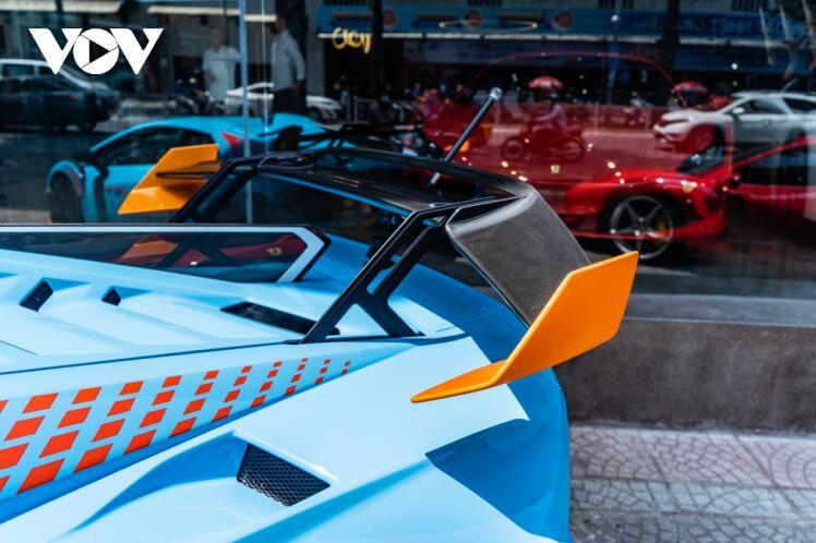 Ngắm Lamborghini Huracan STO giá gần 30 tỷ đồng tại Việt Nam