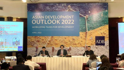 ADB đưa dự báo lạc quan về kinh tế Việt Nam năm 2022, với GDP đạt 6,5%