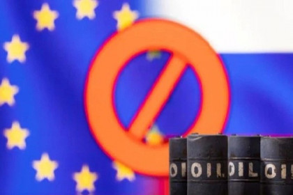 Liên minh châu Âu nhập khẩu bao nhiêu dầu từ Nga?
