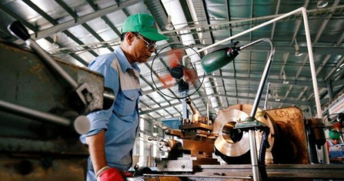 Bloomberg: Chứng khoán Việt Nam dần trở thành chỗ trú an toàn cho nhà đầu tư