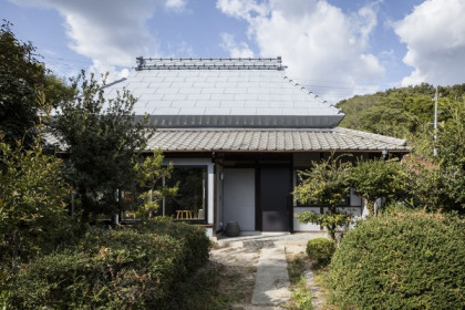 Ngôi nhà mái ngói mang vẻ đẹp truyền thống Nhật Bản