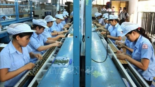 Công ty chứng khoán Asia Plus Securities ca ngợi ưu thế của thị trường Việt Nam