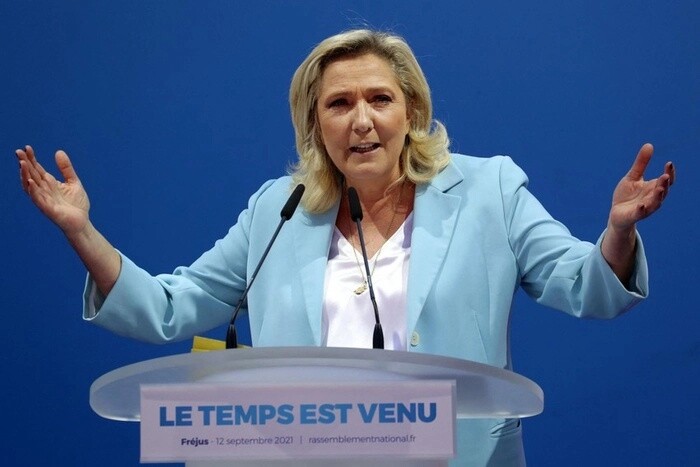 Bầu cử Tổng thống Pháp: Cuộc đấu giữa hai hướng đi