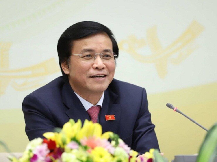 Ông Nguyễn Hạnh Phúc vừa trúng cử Hội đồng quản trị của Vinamilk xuất thân thế nào?