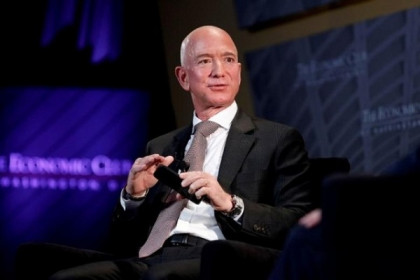 Cổ phiếu Amazon giảm mạnh, Jeff Bezos mất 20,5 tỷ USD trong một ngày