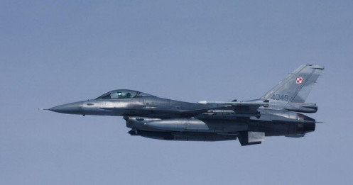 NATO tố máy bay Nga áp sát không phận liên minh