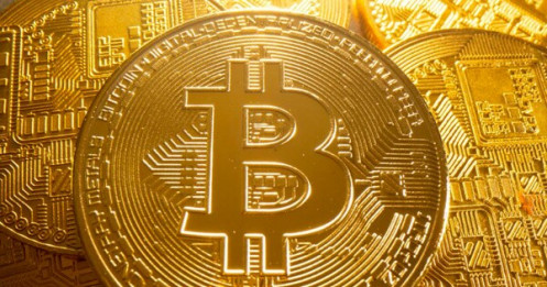Bitcoin tiếp tục rớt giá mạnh