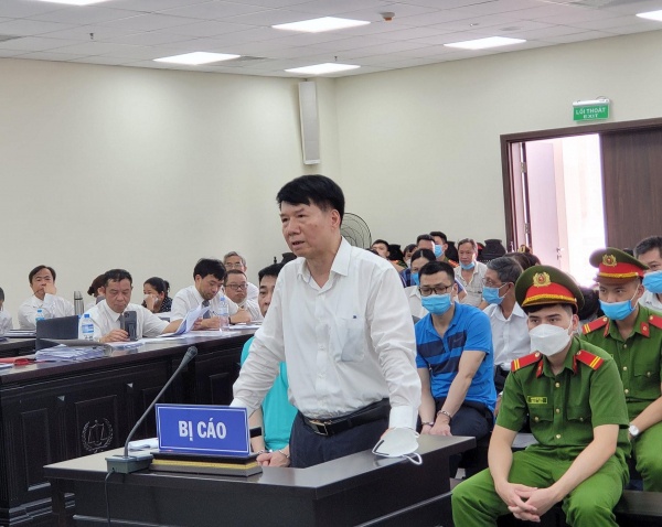Những lời khai về  cựu Thứ trưởng Bộ Y tế Cao  Minh  Quang tại Toà