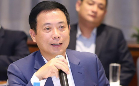 Chân dung Chủ tịch Ủy ban Chứng khoán Nhà nước Trần Văn Dũng vừa bị cách tất cả chức vụ Đảng