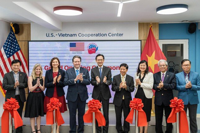 Khai trương thêm một Trung tâm Hợp tác Việt Nam – Hoa Kỳ