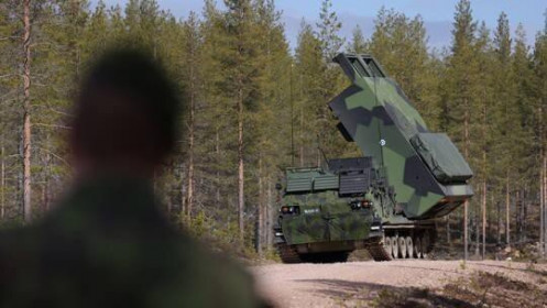 CNN: Mỹ cân nhắc gửi loại pháo hạng nặng có thể giúp Ukraine lật ngược tình thế