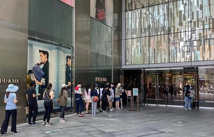 'Cơn sốt' mua sắm tại Thượng Hải