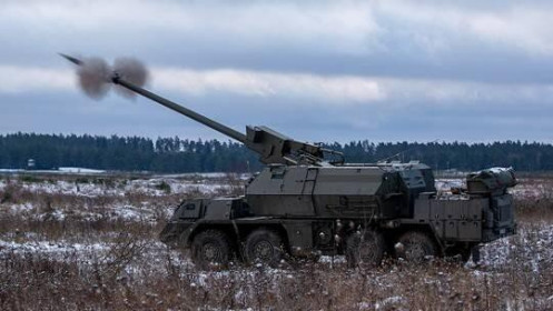 Ukraine sắp nhận thêm lựu pháo từ nước láng giềng