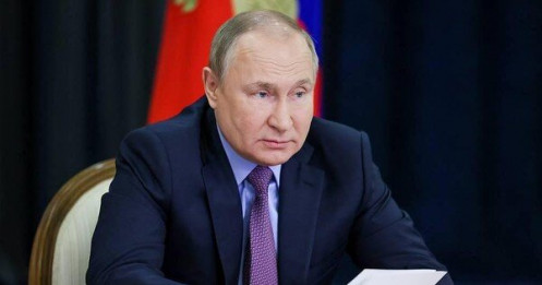 Ông Putin cảnh báo quân đội Nga sẽ tấn công mạnh hơn nếu Mỹ chuyển vũ khí tầm xa cho Ukraine
