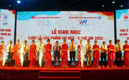 Khai mạc 'Tuần lễ sản phẩm Hà Nội - Nghệ An 2022'