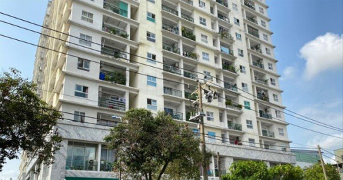 “Đẻ” thêm căn hộ, dân ở chung cư chịu trận