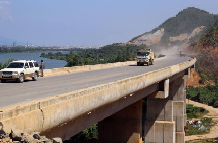 Đề xuất kết nối đường địa phương với các tuyến đường cao tốc phục vụ phát triển kinh tế