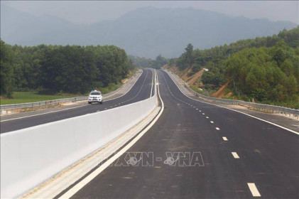 Nhiều băn khoăn trước đề xuất tái thành lập Cục Đường bộ cao tốc Việt Nam
