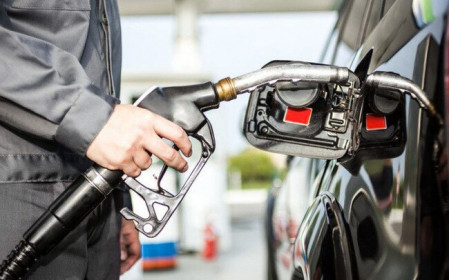 Giá xăng dầu hôm nay 20/6: Dầu quay đầu tăng, giá xăng trong nước sắp tăng tiếp?