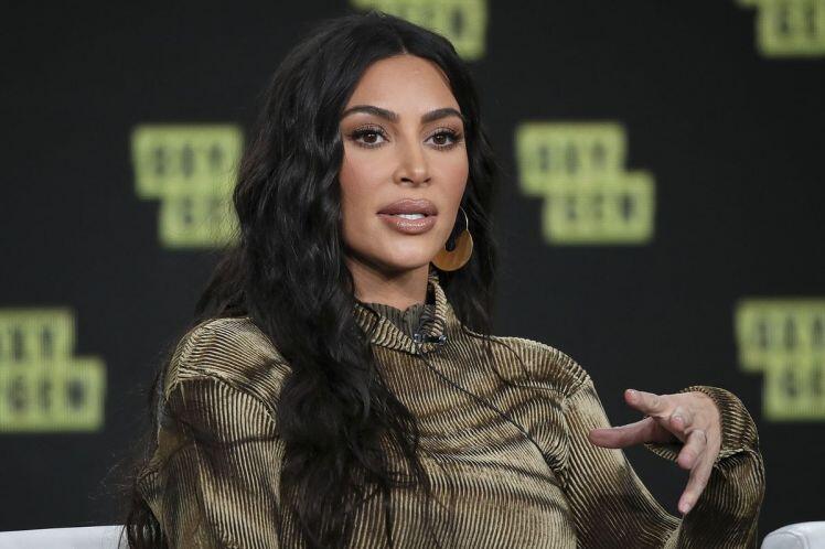 Kiếm được 600 triệu USD một năm, Kim Kardashian xây dựng khối tài sản tỷ USD như thế nào?