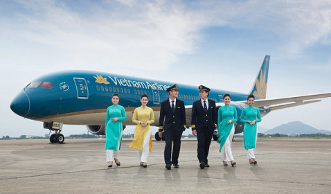 Vietnam Airlines dự kiến lỗ gần 10.000 tỷ năm 2022, muốn được bán vốn công ty con