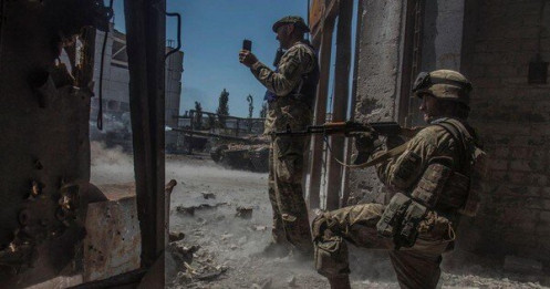 Lực lượng Ukraine cố thủ tại nhà máy Azot tuyên bố sẵn sàng đầu hàng