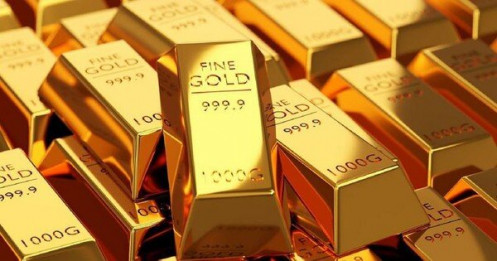 Giá vàng giảm mạnh do USD phục hồi, vàng miếng SJC cao hơn vàng tròn trơn 15 triệu đồng/lượng