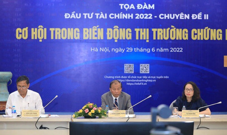 Thị trường chứng khoán Việt trong 'giai đoạn vàng' phát huy vai trò kênh dẫn vốn