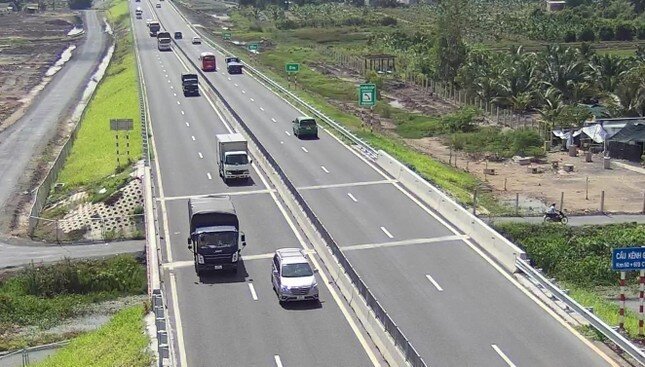 Cao tốc Trung Lương – Mỹ Thuận tiếp tục lưu thông miễn phí thêm 30 ngày
